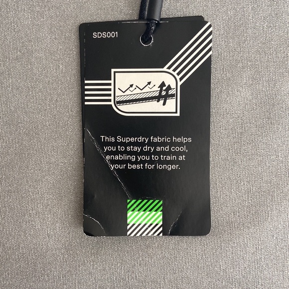 SUPERDRY Women's Flex Relaxed Shorts - Picture 4 of 4